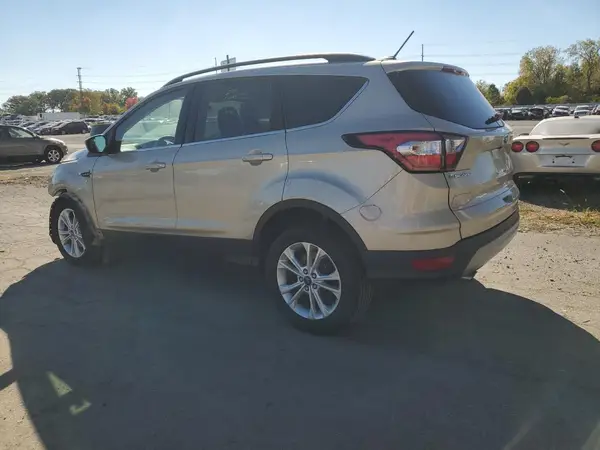 1FMCU0GD1JUB10250 2018 FORD ESCAPE - Image 2