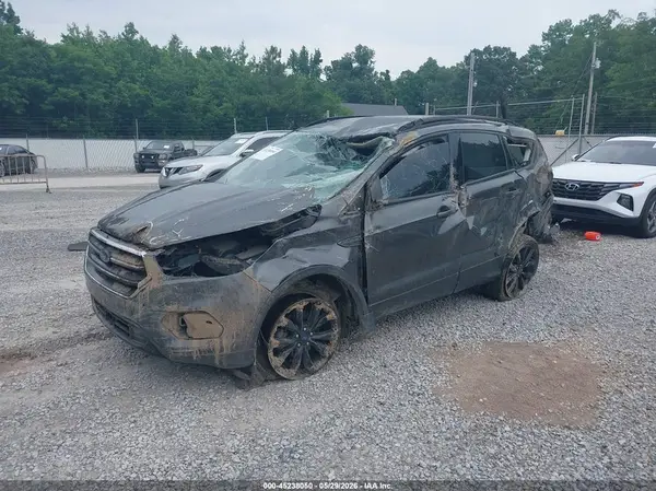 1FMCU0GD1JUB15917 2018 FORD ESCAPE - Image 2