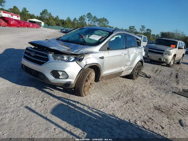 1FMCU0GD1JUB47699 2018 FORD ESCAPE - Image 2