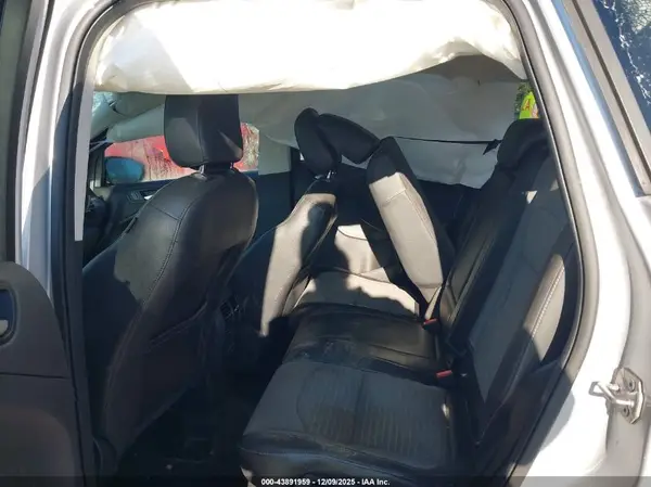 1FMCU0GD1JUB47699 2018 FORD ESCAPE - Image 8