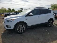1FMCU0GD1JUB51476 2018 FORD ESCAPE