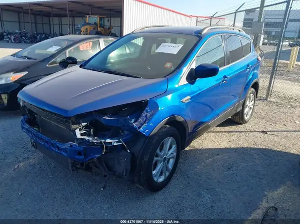 1FMCU0GD1JUB60033 2018 FORD ESCAPE - Image 2