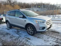 1FMCU0GD1JUB72215 2018 FORD ESCAPE
