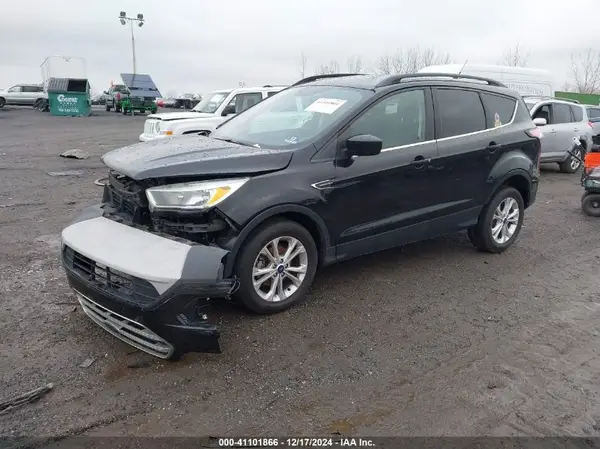 1FMCU0GD1JUB95087 2018 FORD ESCAPE - Image 2