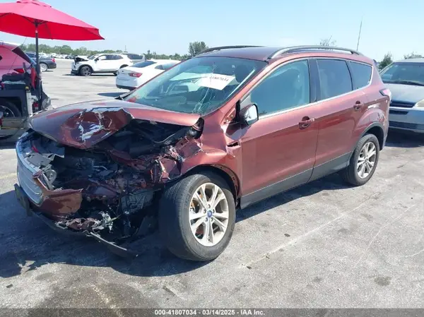 1FMCU0GD1JUC09263 2018 FORD ESCAPE - Image 2