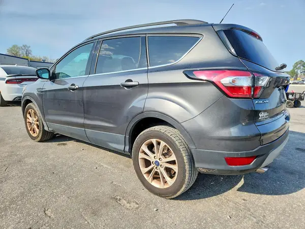 1FMCU0GD1JUC29657 2018 FORD ESCAPE - Image 2
