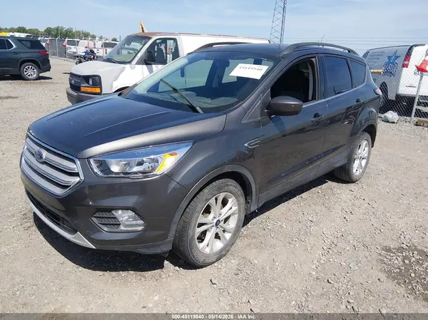 1FMCU0GD1JUC36883 2018 FORD ESCAPE - Image 2