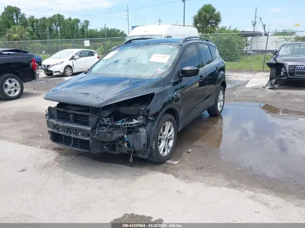 1FMCU0GD1JUC49388 2018 FORD ESCAPE - Image 2