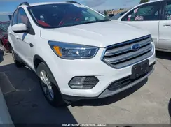 1FMCU0GD1JUC50461 2018 FORD ESCAPE