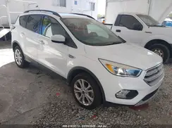 1FMCU0GD1JUC87588 2018 FORD ESCAPE