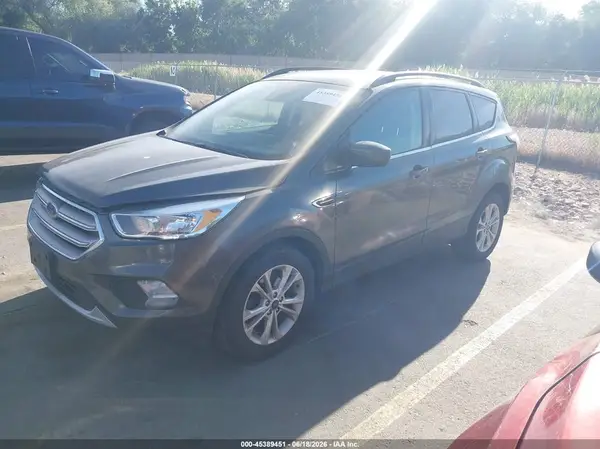 1FMCU0GD1JUD07032 2018 FORD ESCAPE - Image 2