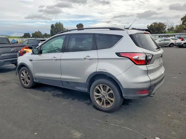 1FMCU0GD1JUD07919 2018 FORD ESCAPE - Image 2