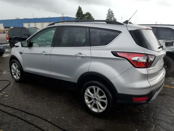 1FMCU0GD1JUD28009 2018 FORD ESCAPE - Image 2