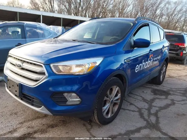 1FMCU0GD1JUD31752 2018 FORD ESCAPE - Image 2