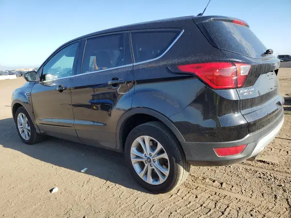 1FMCU0GD1KUA07895 2019 FORD ESCAPE - Image 2