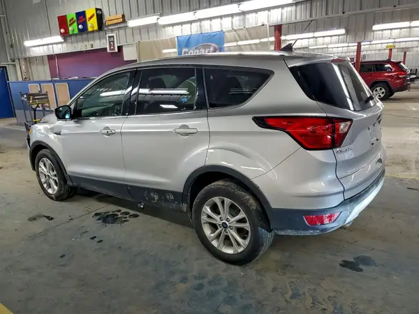 1FMCU0GD1KUA16807 2019 FORD ESCAPE - Image 2