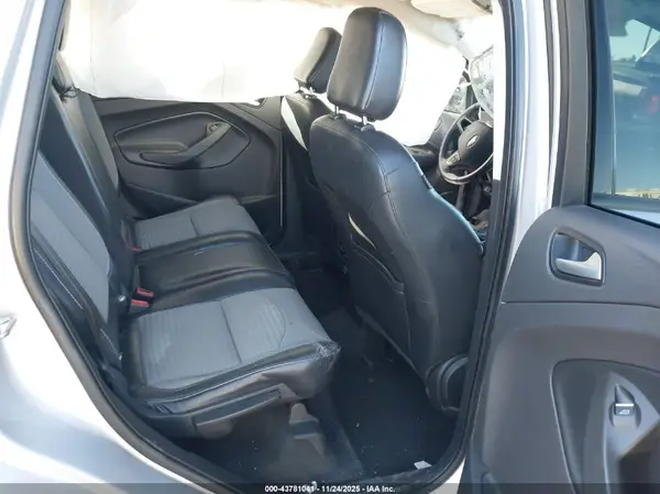 1FMCU0GD1KUA24132 2019 FORD ESCAPE - Image 8