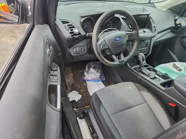 1FMCU0GD1KUA64355 2019 FORD ESCAPE - Image 8