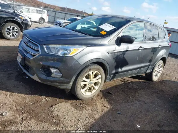 1FMCU0GD1KUA68146 2019 FORD ESCAPE - Image 2