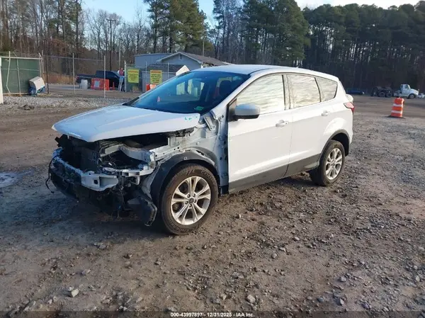 1FMCU0GD1KUA93662 2019 FORD ESCAPE - Image 2
