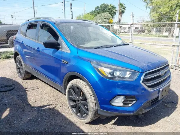 1FMCU0GD1KUB00318 2019 FORD ESCAPE - Image 1