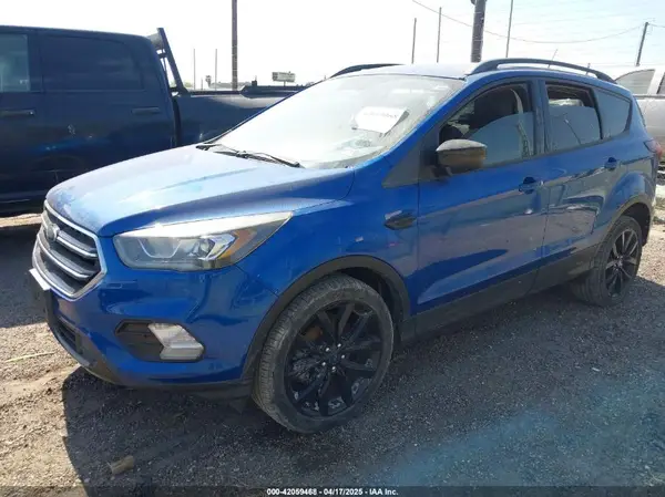 1FMCU0GD1KUB00318 2019 FORD ESCAPE - Image 2