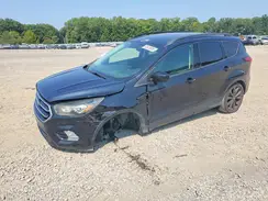1FMCU0GD1KUB01226 2019 FORD ESCAPE