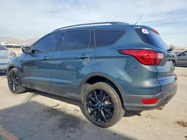 1FMCU0GD1KUB05650 2019 FORD ESCAPE - Image 2