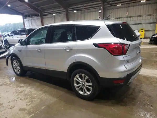 1FMCU0GD1KUB07253 2019 FORD ESCAPE - Image 2