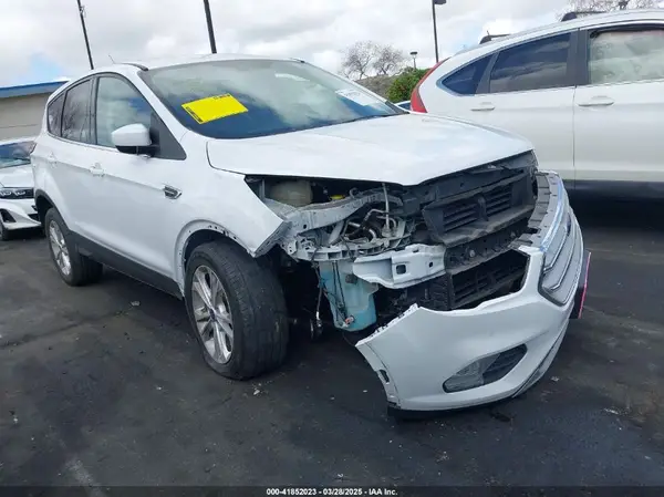 1FMCU0GD1KUB09407 2019 FORD ESCAPE - Image 1