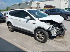 1FMCU0GD1KUB32296 2019 FORD ESCAPE