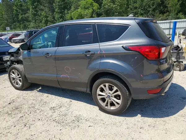 1FMCU0GD1KUB49034 2019 FORD ESCAPE - Image 2