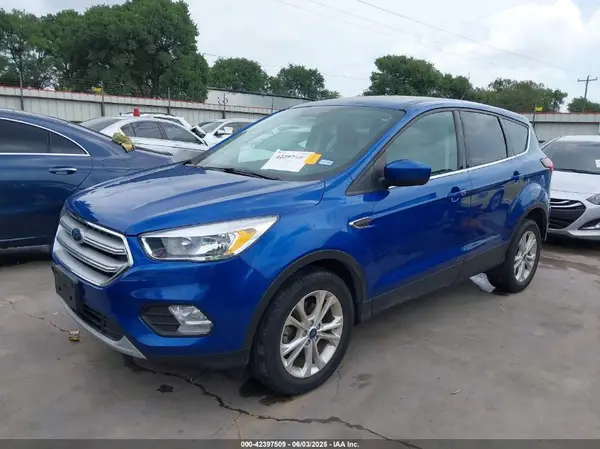 1FMCU0GD1KUB51592 2019 FORD ESCAPE - Image 2