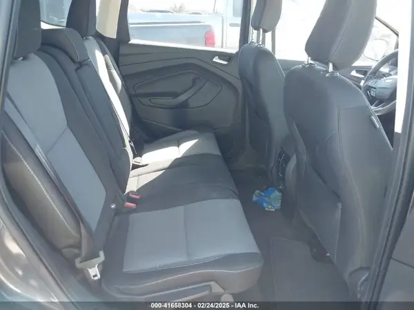 1FMCU0GD1KUB56789 2019 FORD ESCAPE - Image 8