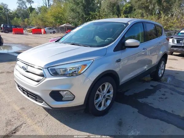 1FMCU0GD1KUB58557 2019 FORD ESCAPE - Image 2