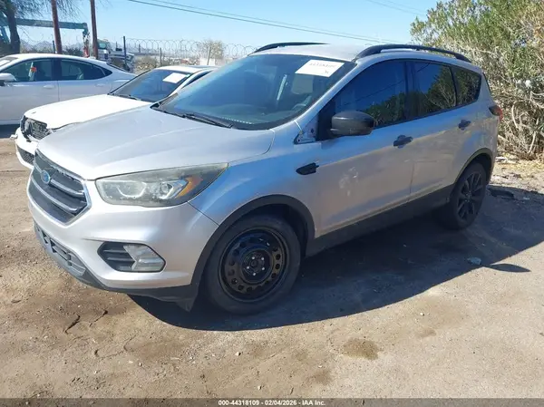 1FMCU0GD1KUB86682 2019 FORD ESCAPE - Image 2