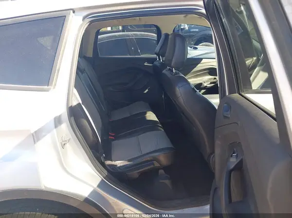 1FMCU0GD1KUB86682 2019 FORD ESCAPE - Image 8