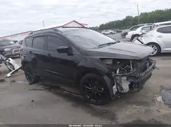 1FMCU0GD1KUC06137 2019 FORD ESCAPE