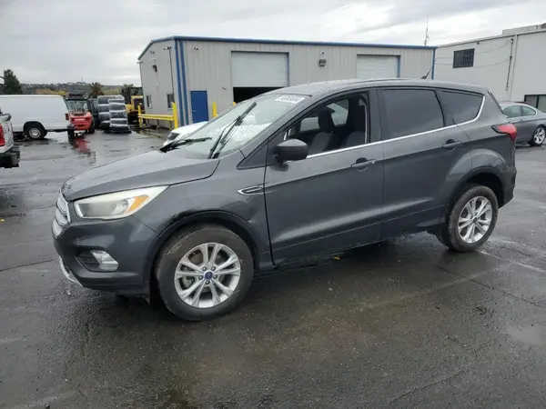 1FMCU0GD1KUC06932 2019 FORD ESCAPE - Image 1
