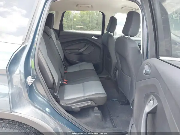 1FMCU0GD1KUC48324 2019 FORD ESCAPE - Image 8