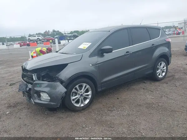 1FMCU0GD2HUA29395 2017 FORD ESCAPE - Image 2