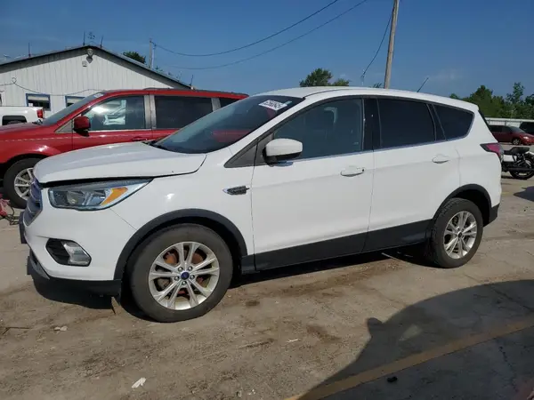 1FMCU0GD2HUA40302 2017 FORD ESCAPE - Image 1
