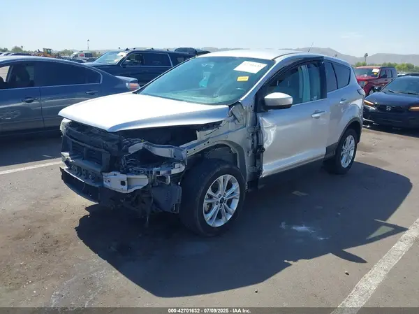 1FMCU0GD2HUA54569 2017 FORD ESCAPE - Image 2