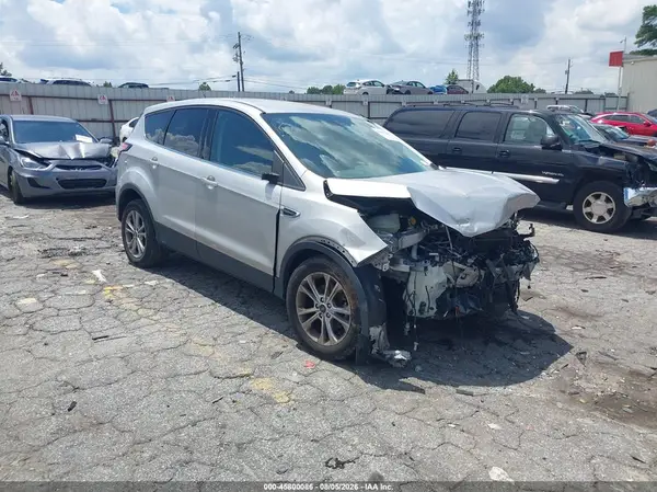 1FMCU0GD2HUA75261 2017 FORD ESCAPE - Image 1