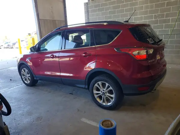 1FMCU0GD2HUA77057 2017 FORD ESCAPE - Image 2