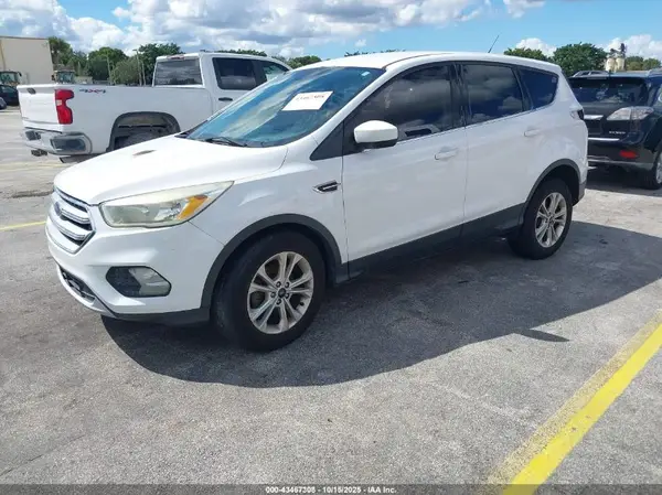 1FMCU0GD2HUA83859 2017 FORD ESCAPE - Image 2
