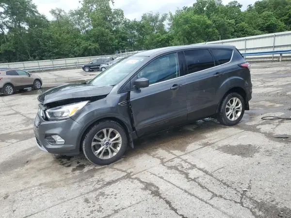 1FMCU0GD2HUA90729 2017 FORD ESCAPE - Image 1