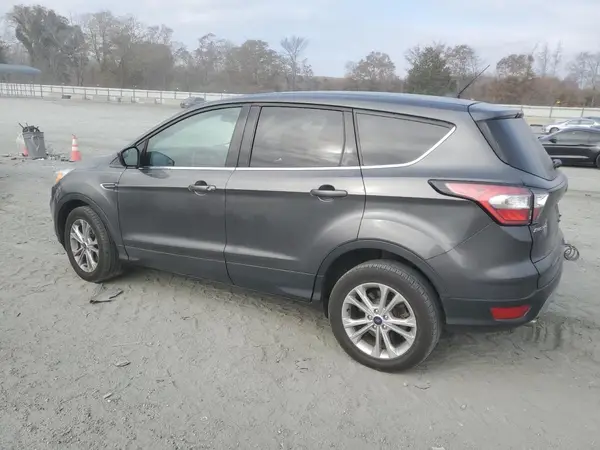 1FMCU0GD2HUA99463 2017 FORD ESCAPE - Image 2