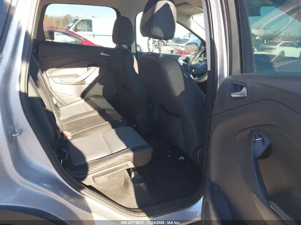 1FMCU0GD2HUB00949 2017 FORD ESCAPE - Image 8
