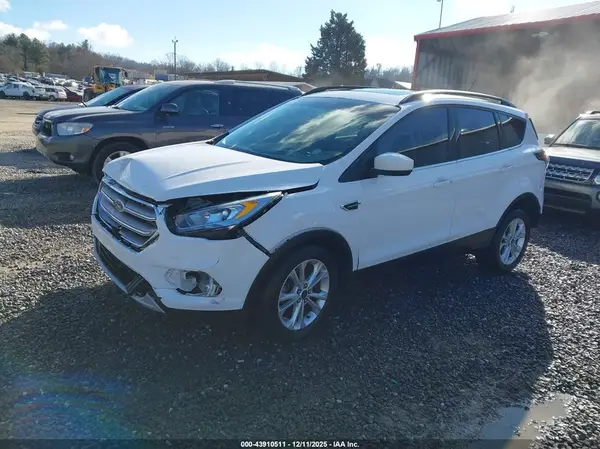 1FMCU0GD2HUB50959 2017 FORD ESCAPE - Image 2